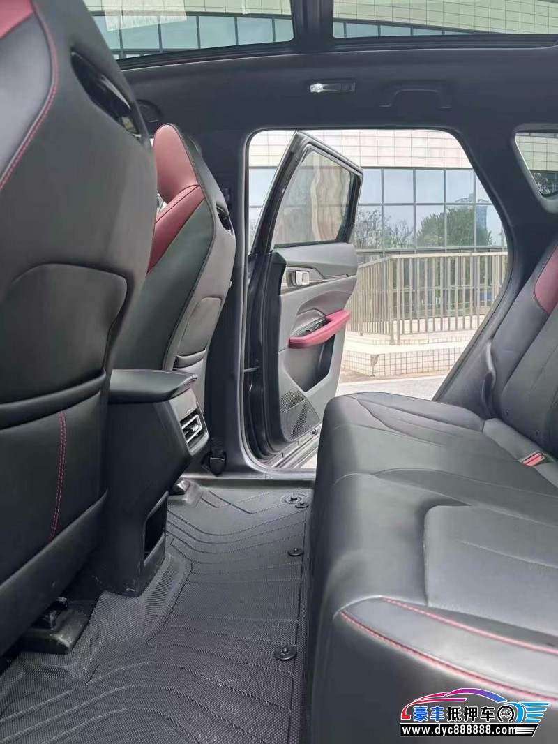 23年长安欧尚Z6轿车抵押车出售