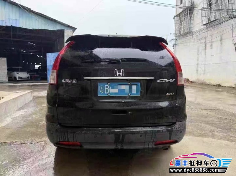 17年日产途乐轿车抵押车出售