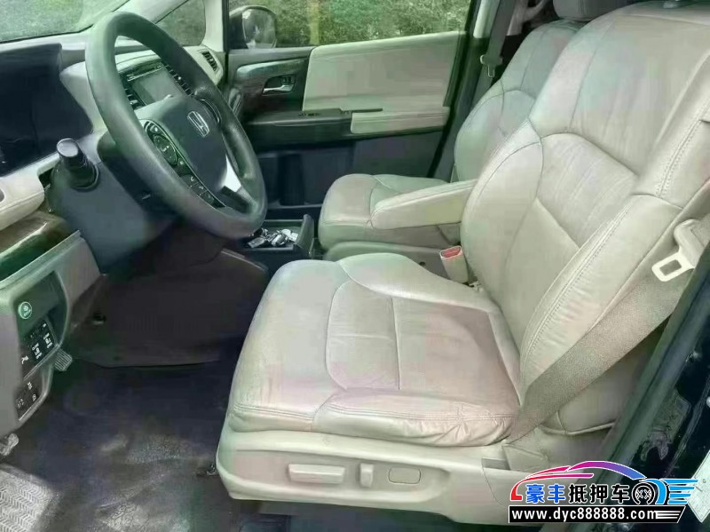 17年本田奥德赛轿车抵押车出售