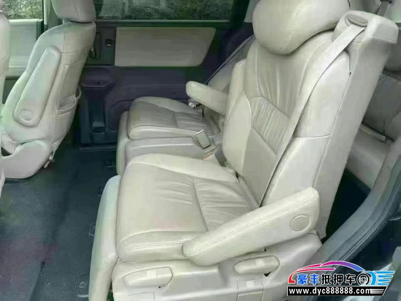 17年本田奥德赛轿车抵押车出售