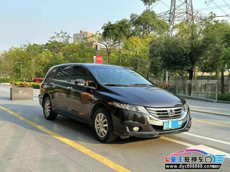 13年本田奥德赛轿车抵押车出售
