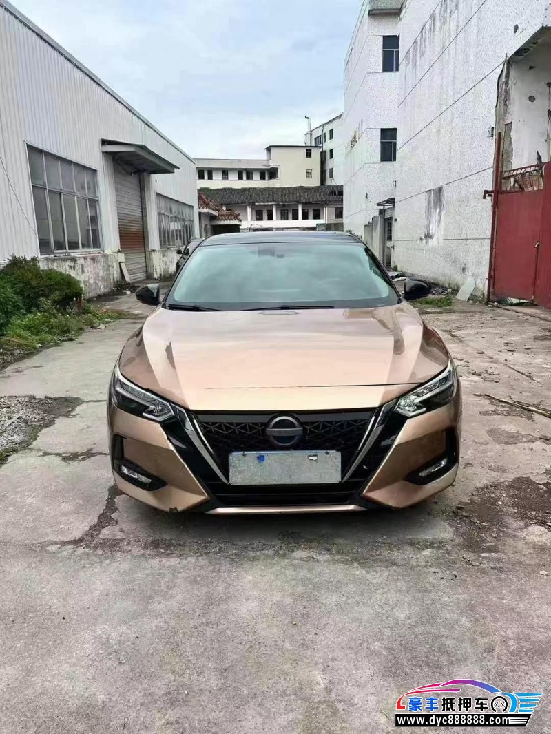 22年日产轩逸轿车抵押车出售