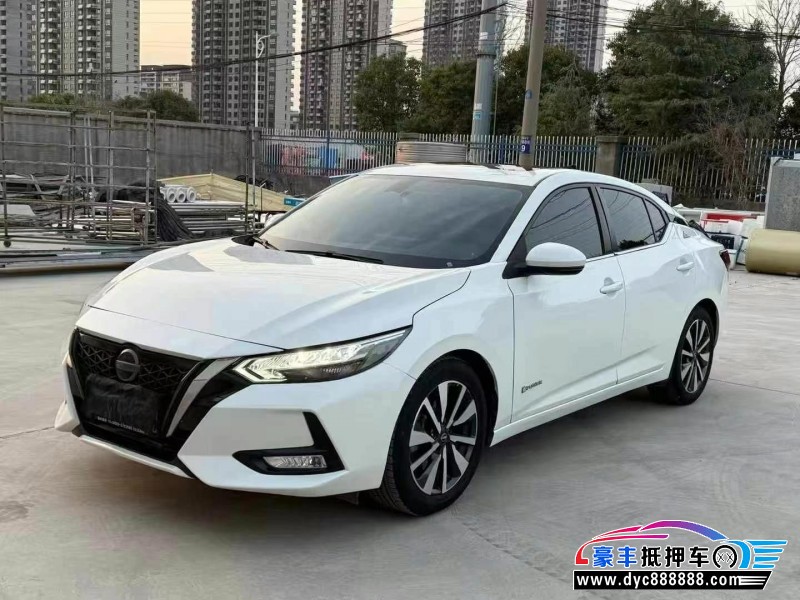 22年日产轩逸轿车抵押车出售