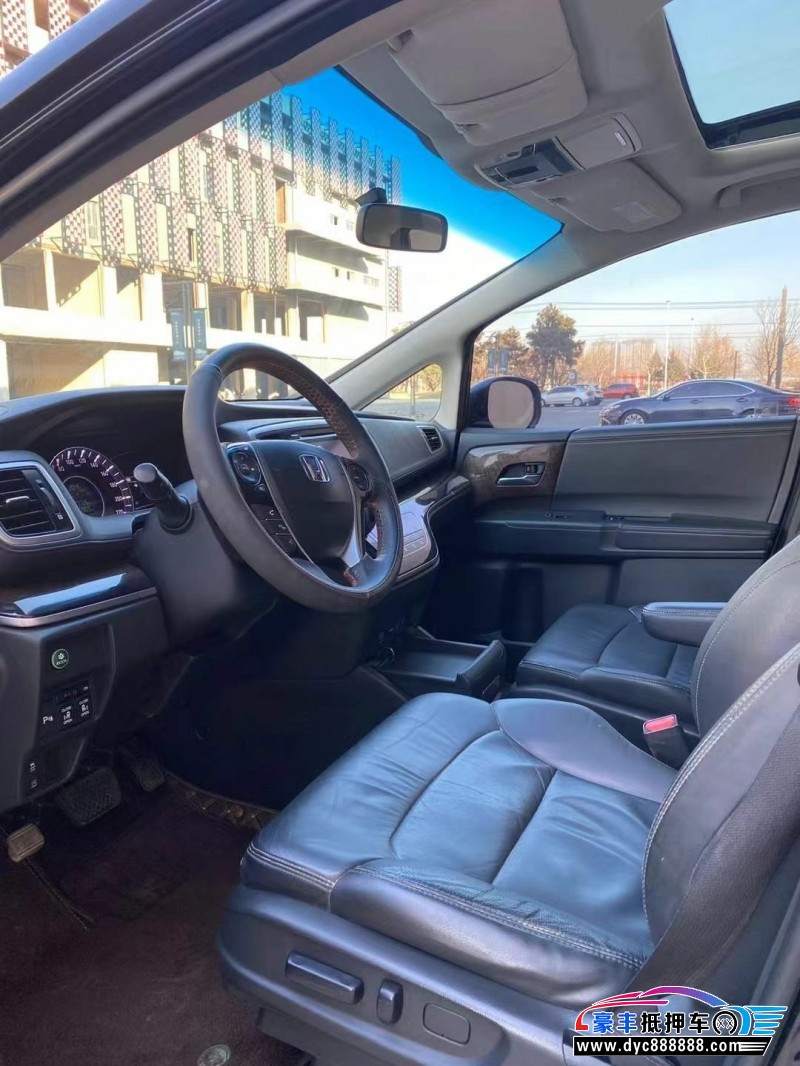 16年本田奥德赛轿车抵押车出售