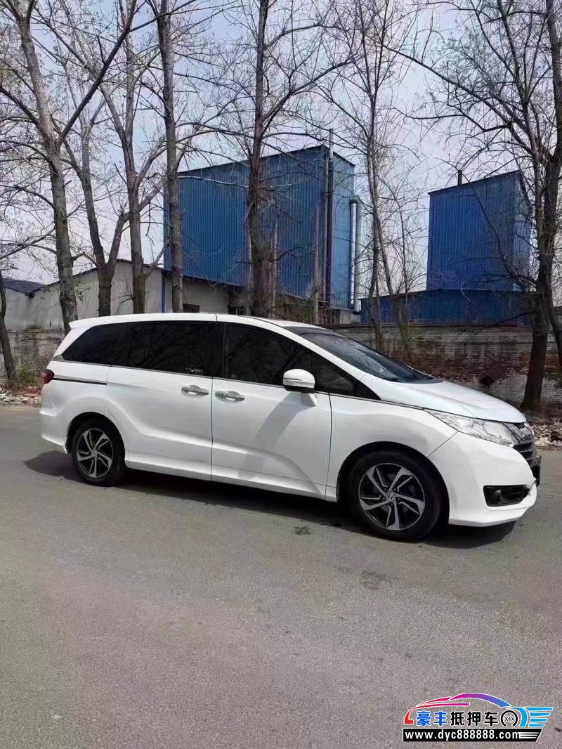 15年本田奥德赛轿车抵押车出售