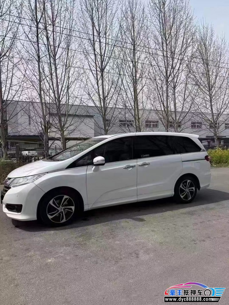 15年本田奥德赛轿车抵押车出售