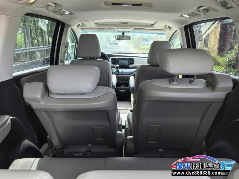 15年本田奥德赛轿车抵押车出售