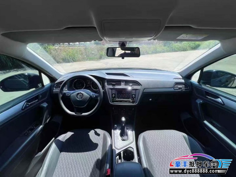 20年大众途观轿车抵押车出售