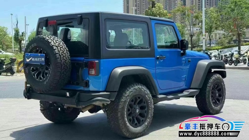 17年Jeep牧马人轿车抵押车出售