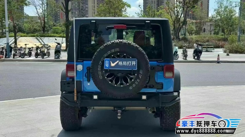 17年Jeep牧马人轿车抵押车出售