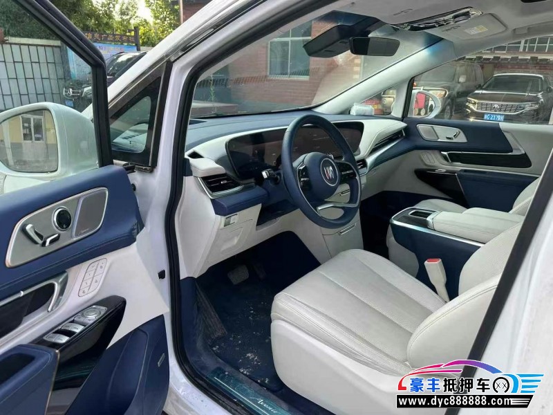 24年别克世纪MPV抵押车出售