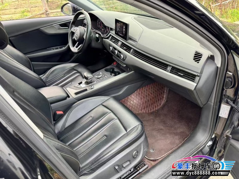 20年奥迪A4L轿车抵押车出售