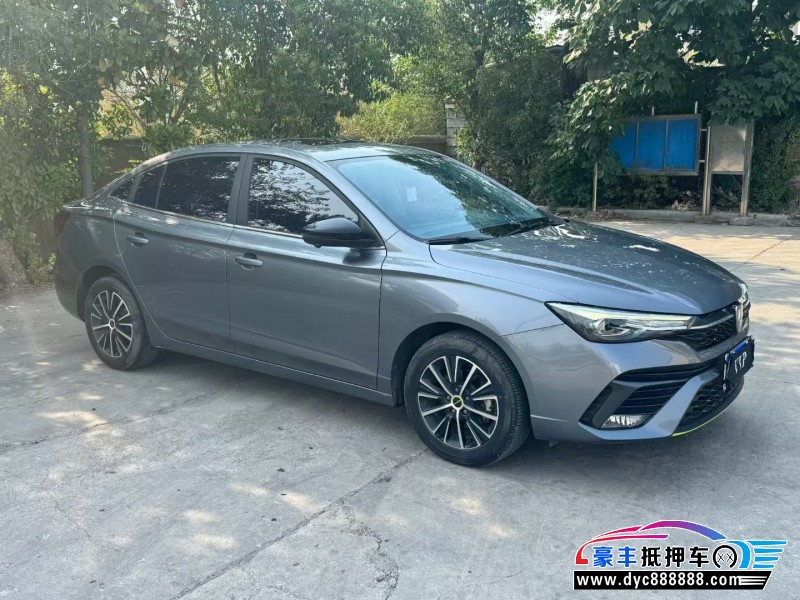 22年荣威i5轿车抵押车出售