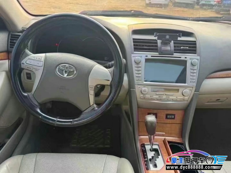 13年丰田凯美瑞轿车抵押车出售