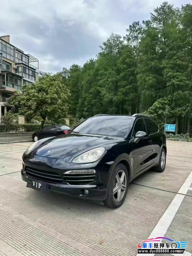 12年保时捷卡宴轿车抵押车出售