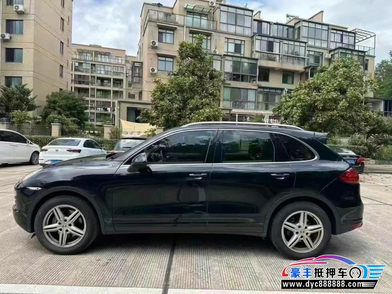 12年保时捷卡宴轿车抵押车出售