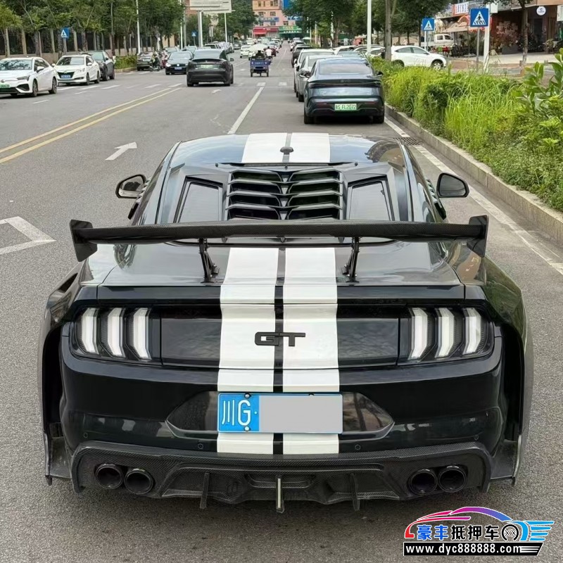 19年福特野马轿车抵押车出售