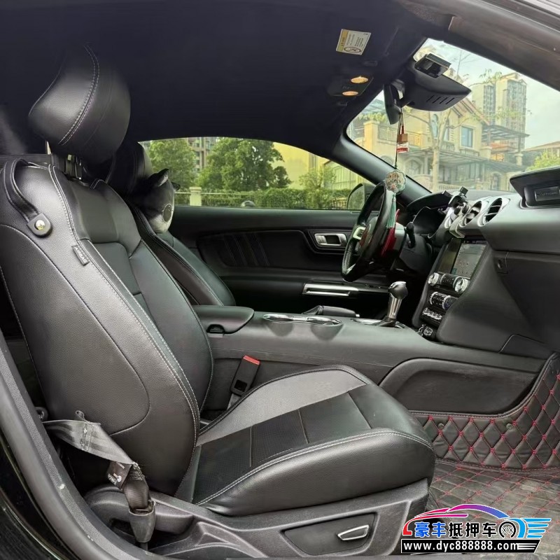 19年福特野马轿车抵押车出售