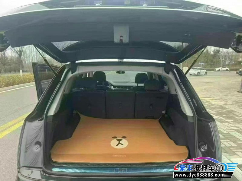 20年奥迪Q7轿车抵押车出售