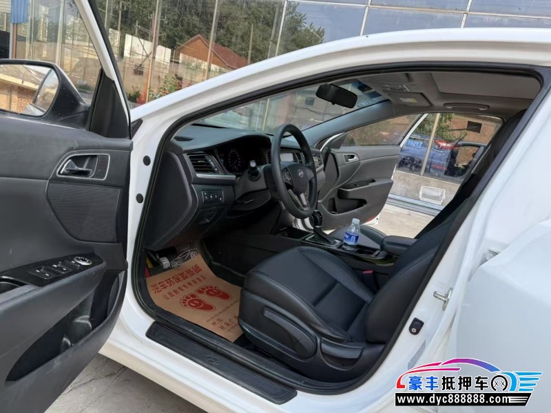 18年现代名图轿车抵押车出售