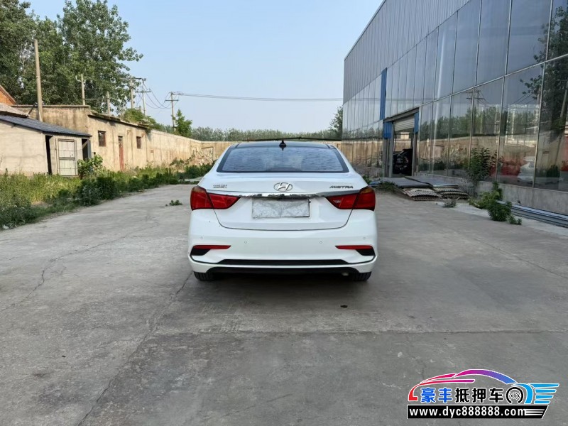 18年现代名图轿车抵押车出售