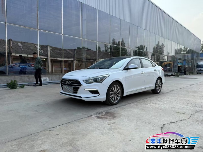 18年现代名图轿车抵押车出售