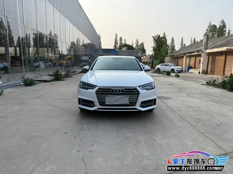 18年奥迪A4L轿车抵押车出售