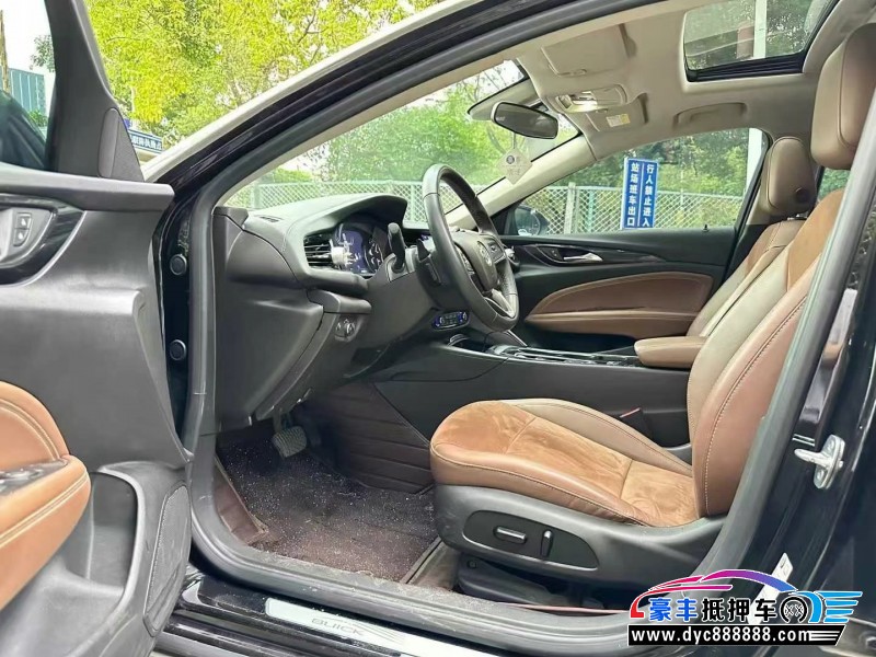 22年别克君威轿车抵押车出售