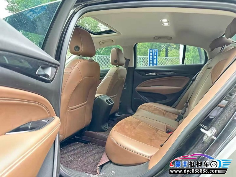 22年别克君威轿车抵押车出售