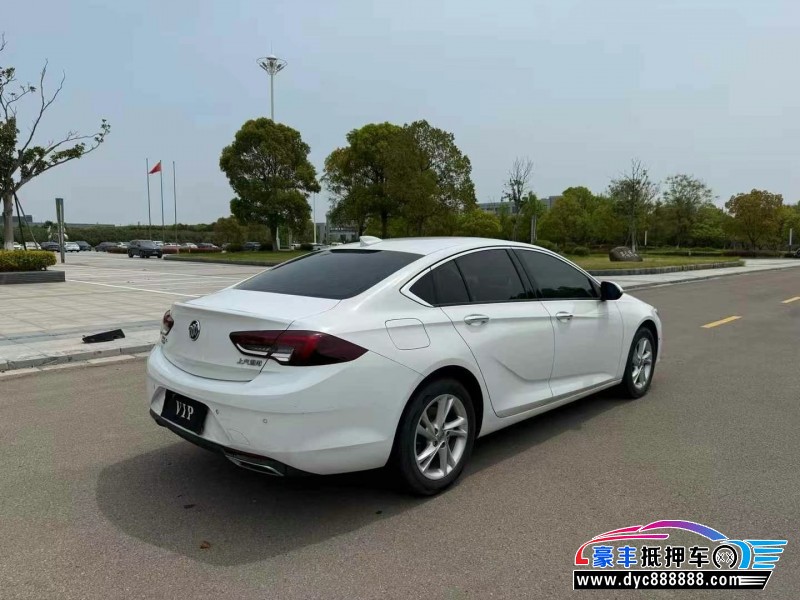 21年别克君威轿车抵押车出售