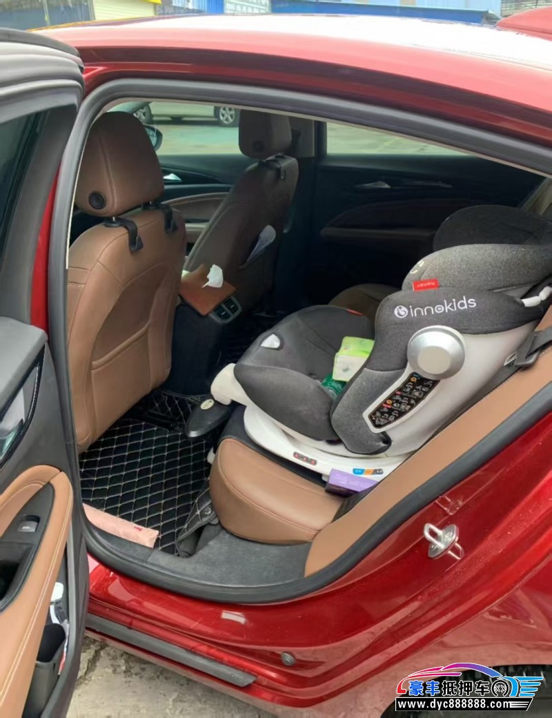 21年别克君威轿车抵押车出售