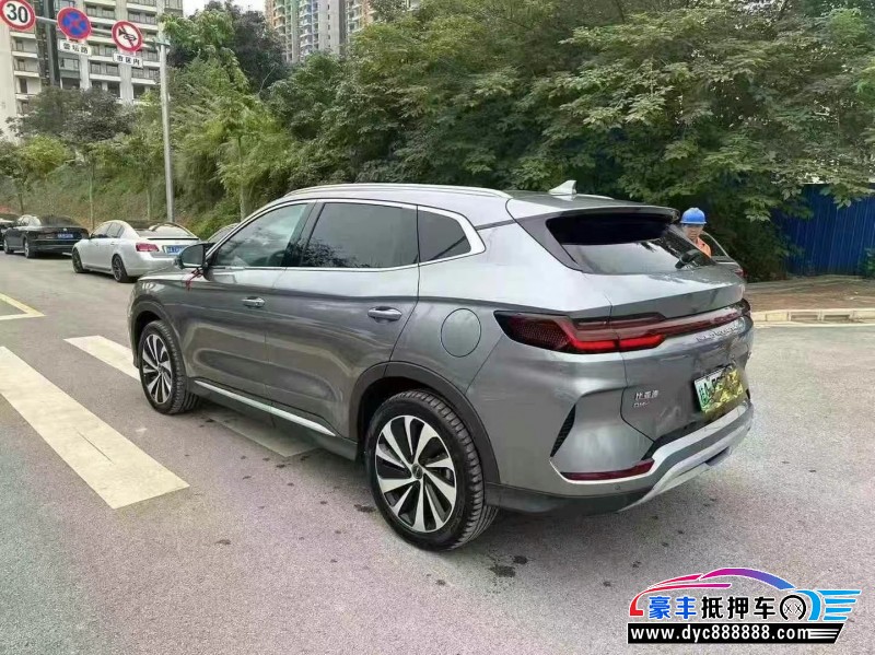 23年比亚迪宋轿车抵押车出售