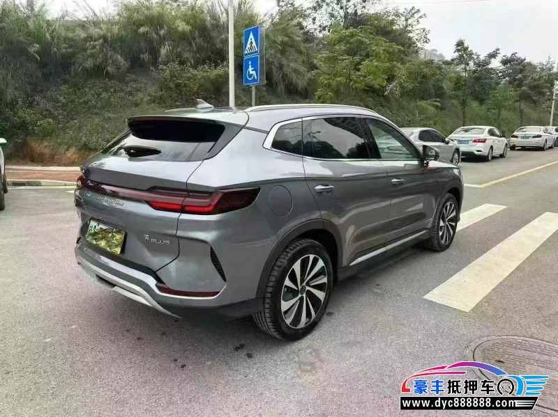 23年比亚迪宋轿车抵押车出售