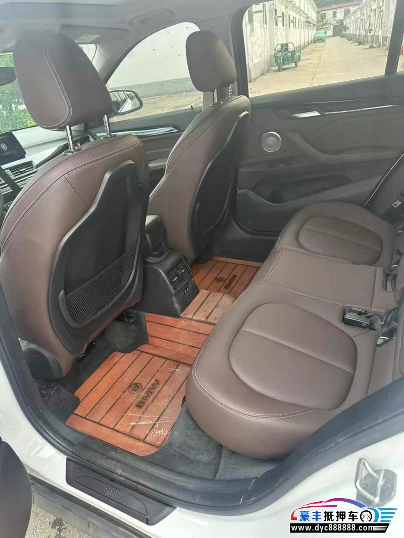 23年宝马X1轿车抵押车出售