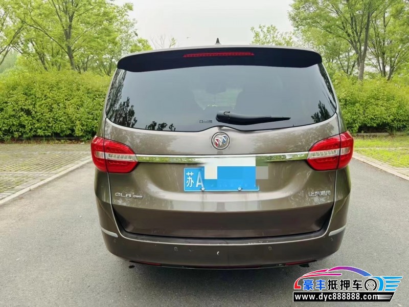 16年别克GL8轿车抵押车出售