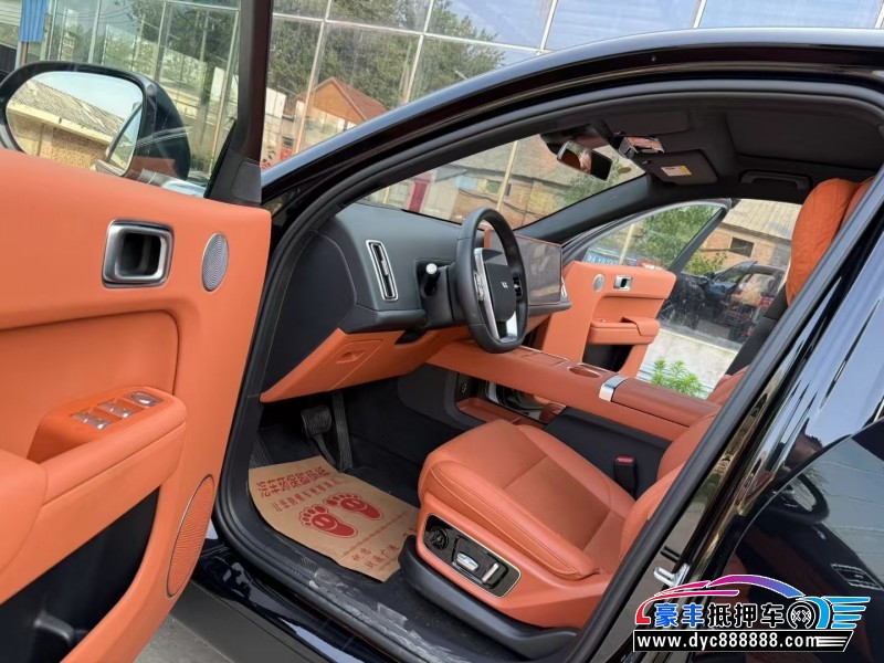 24年理想L7轿车抵押车出售