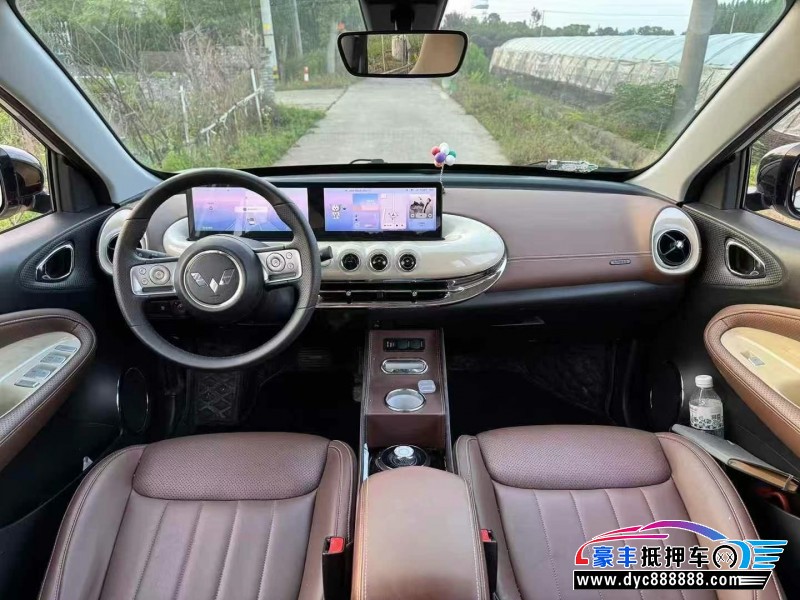 23年五菱缤果轿车抵押车出售