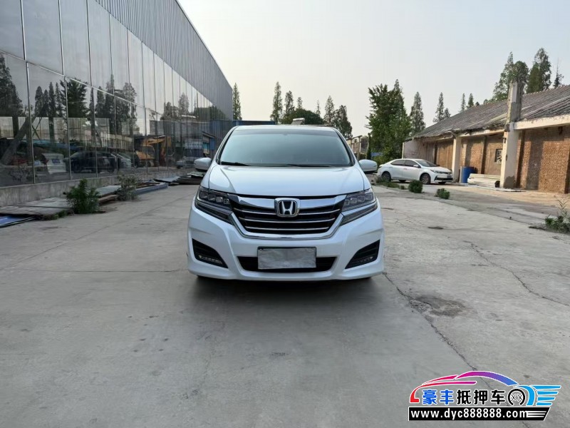 17年本田艾力绅轿车抵押车出售