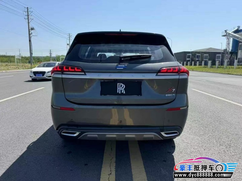 20年长安欧尚X7轿车抵押车出售