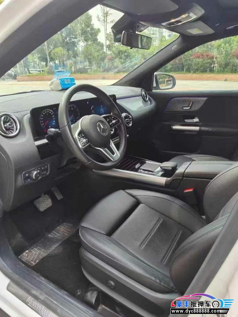 21年奔驰GLASUV抵押车出售