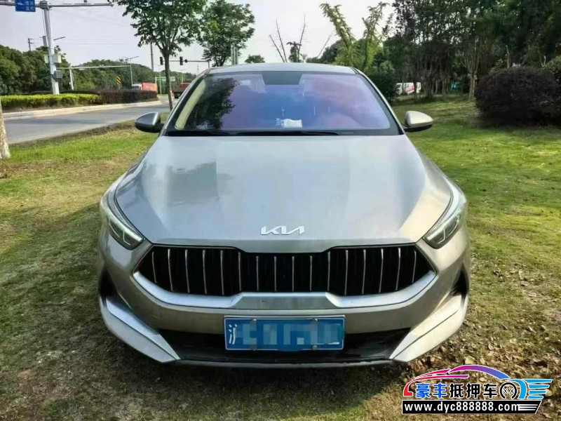 21年起亚K3轿车抵押车出售