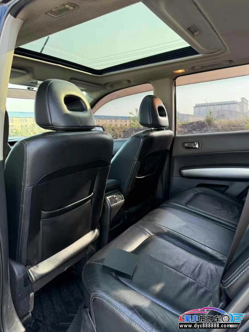 11年日产奇骏SUV抵押车出售