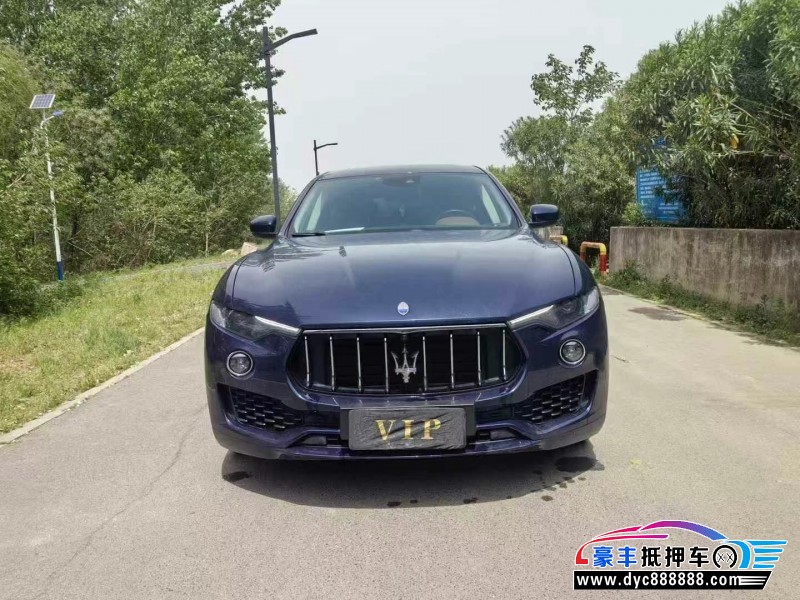 17年玛莎拉蒂莱万特轿车抵押车出售