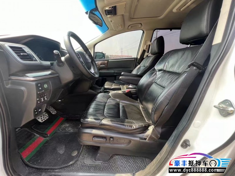 14年本田奥德赛MPV抵押车出售