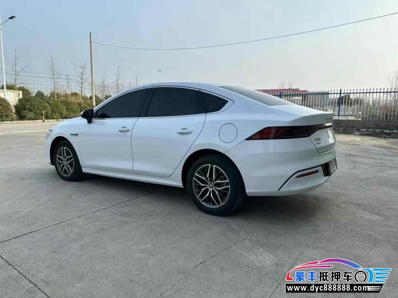 24年比亚迪秦轿车抵押车出售