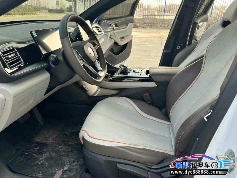 24年比亚迪秦轿车抵押车出售