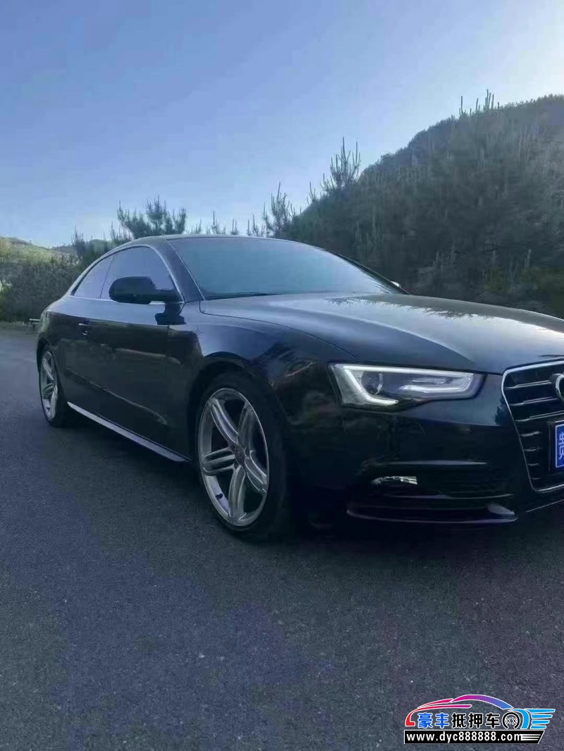 17年奥迪A5轿车抵押车出售