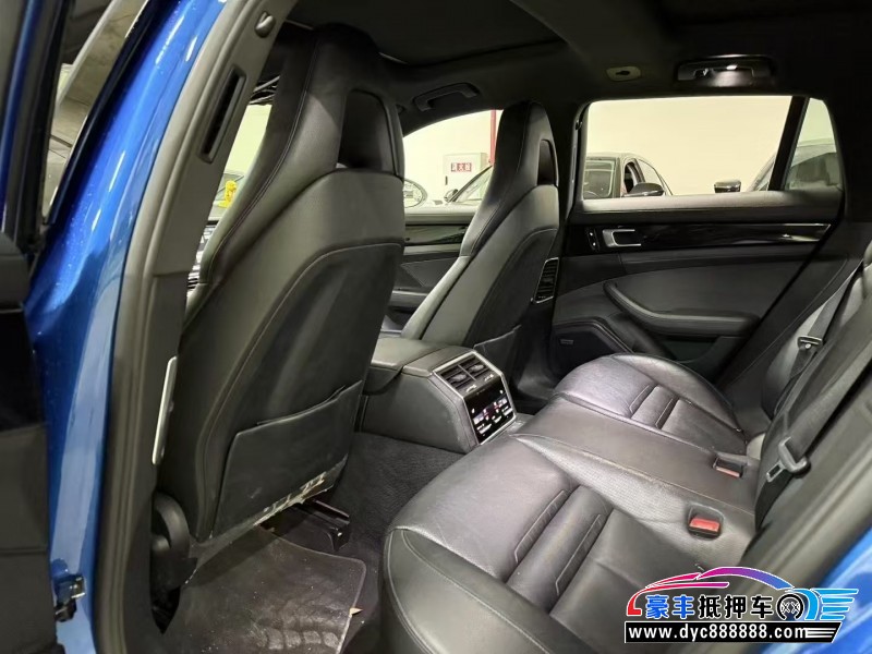 18年保时捷帕纳梅拉轿车抵押车出售