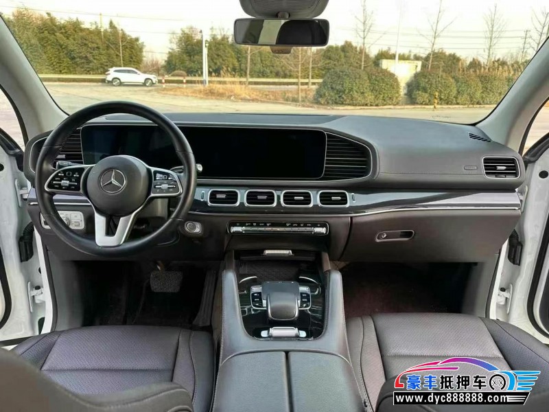 20年奔驰GLE轿车抵押车出售