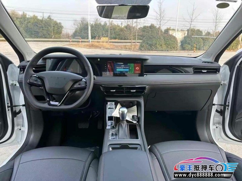 24年荣威i5轿车抵押车出售